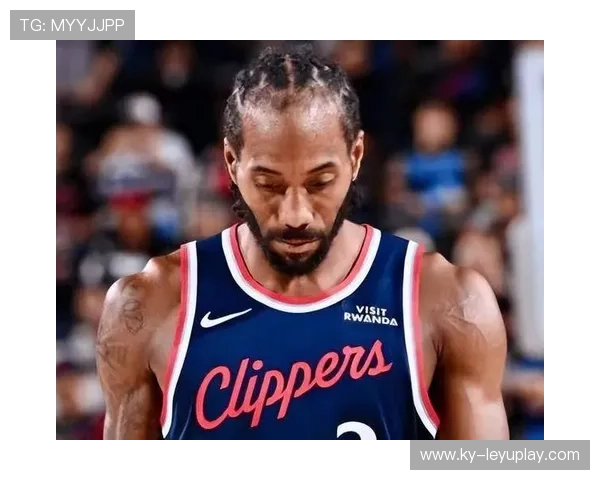 伦纳德弧顶三分稳稳入网，快船在加时中笑到最后